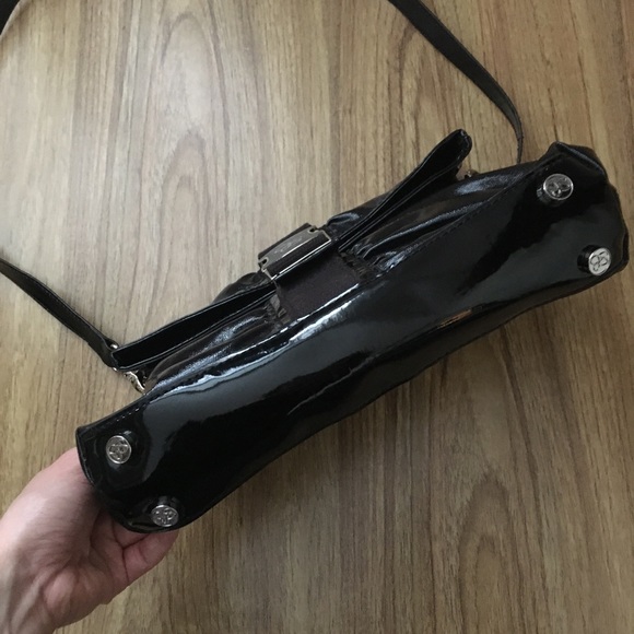 Jessica Simpson small black clutch with strap - Picture 5 of 6